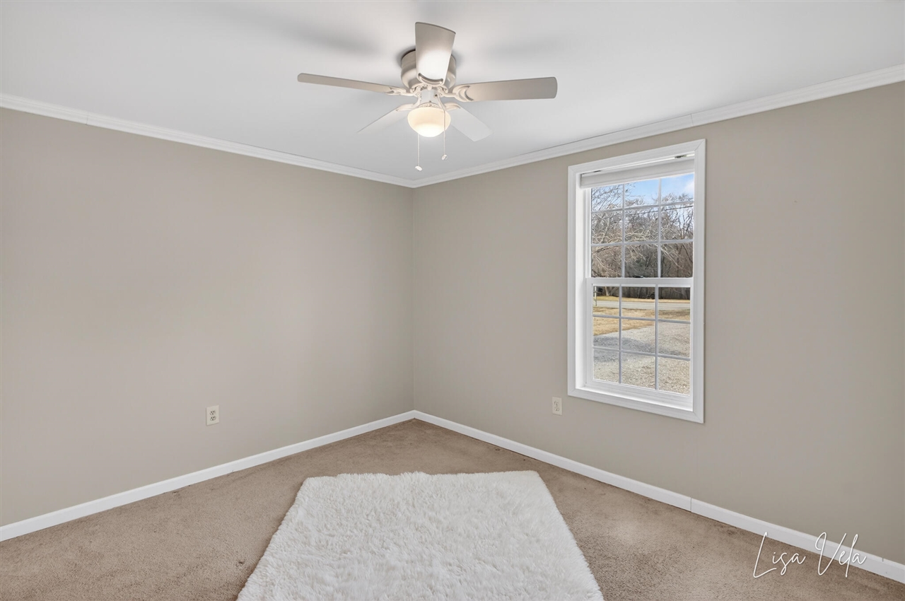 913 E Lewis Street, Whitehall, MI, 49461-1613