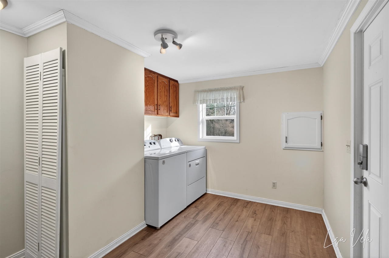 913 E Lewis Street, Whitehall, MI, 49461-1613