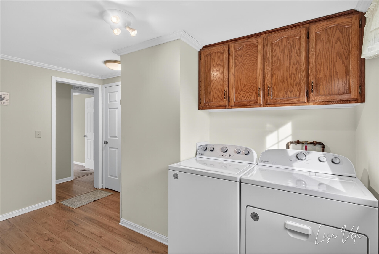 913 E Lewis Street, Whitehall, MI, 49461-1613