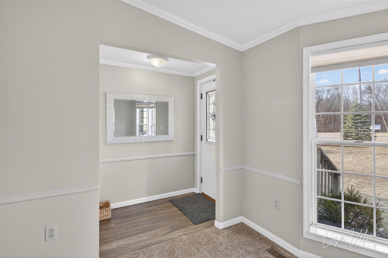 913 E Lewis Street, Whitehall, MI, 49461-1613