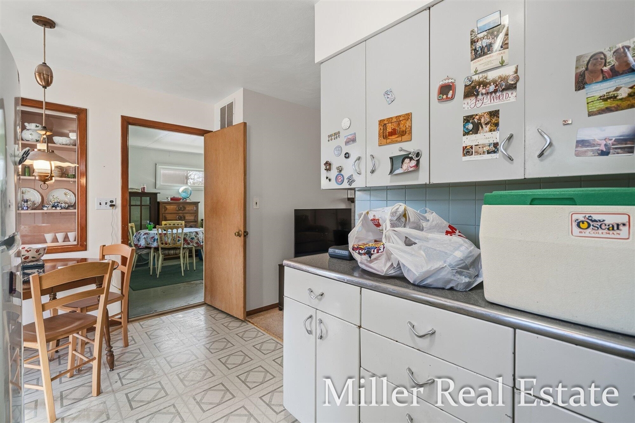 629 S Market Street, Hastings, MI, 49058-2057