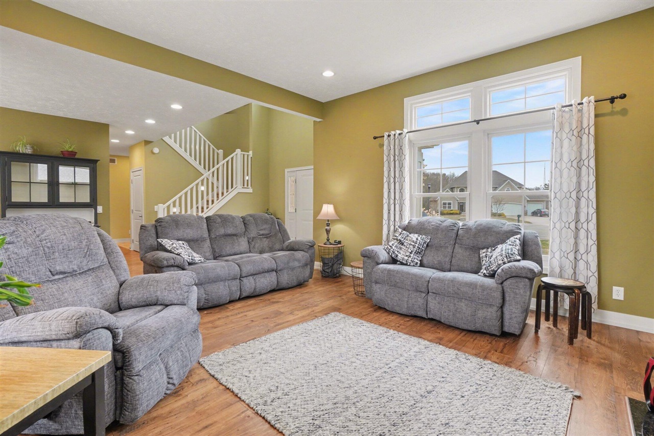 Homes for sale in West Olive, MI | 9355 Windward Dr, West Olive, MI 49460 | MLS# 70517819