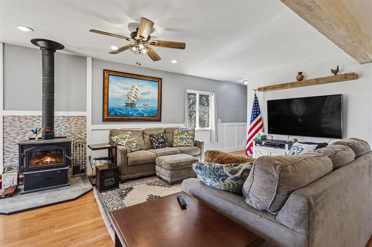 66518 N Centerville Road, Sturgis, MI, 49091-9163