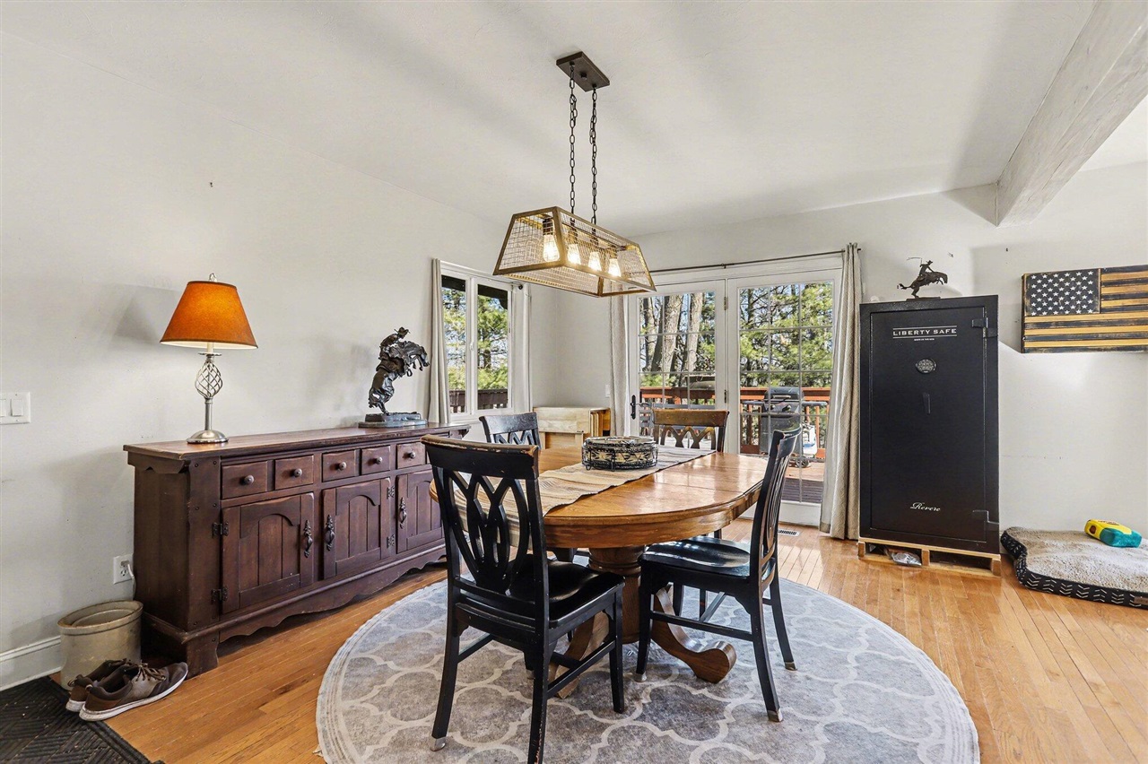 66518 N Centerville Road, Sturgis, MI, 49091-9163