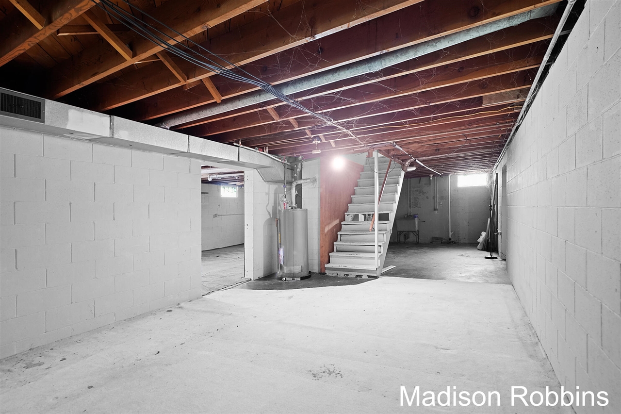 966 Roberts Street, Muskegon, MI, 49442-3729