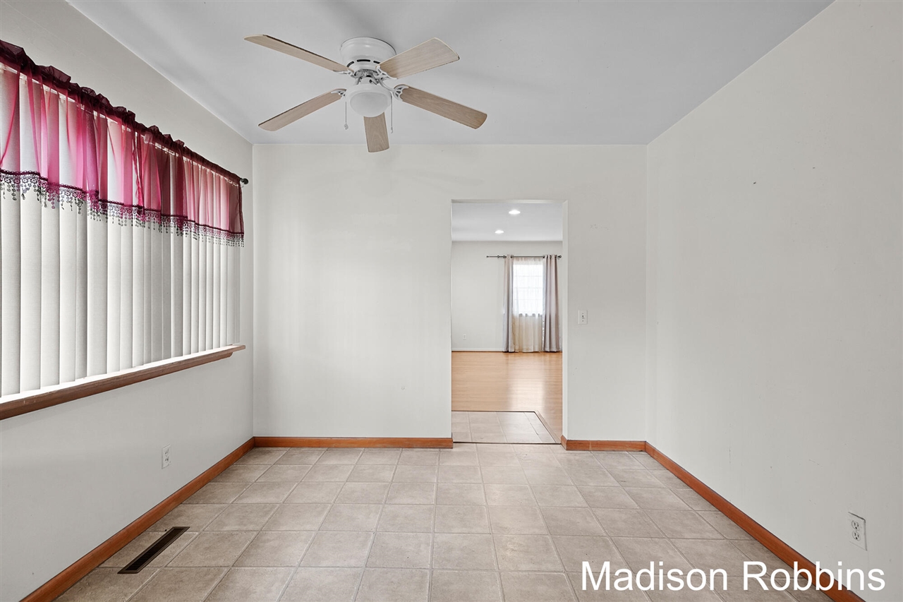 966 Roberts Street, Muskegon, MI, 49442-3729