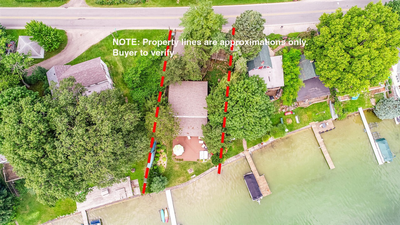 24199 N Shore Drive, Edwardsburg, MI, 49112-8511