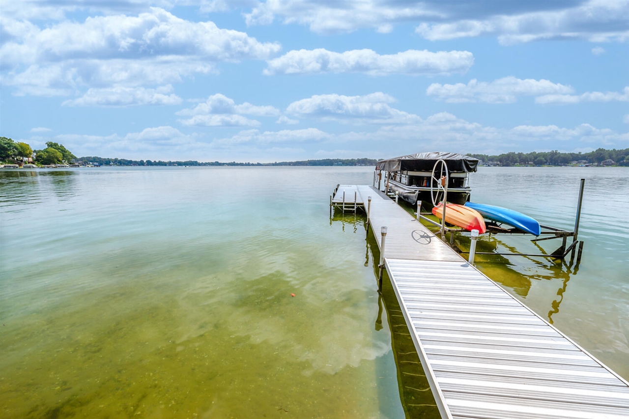 24199 N Shore Drive, Edwardsburg, MI, 49112-8511