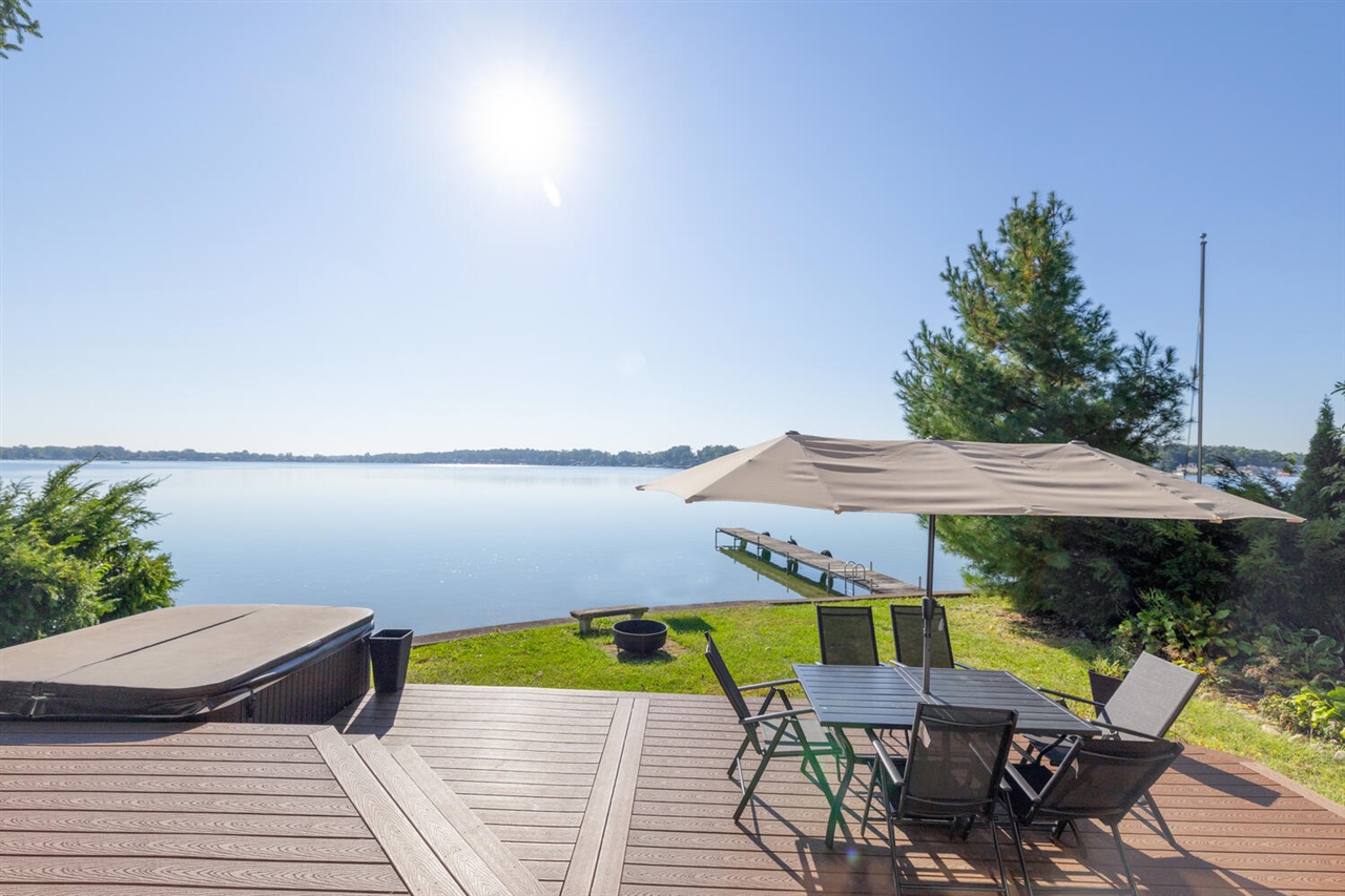 24199 N Shore Drive, Edwardsburg, MI, 49112-8511