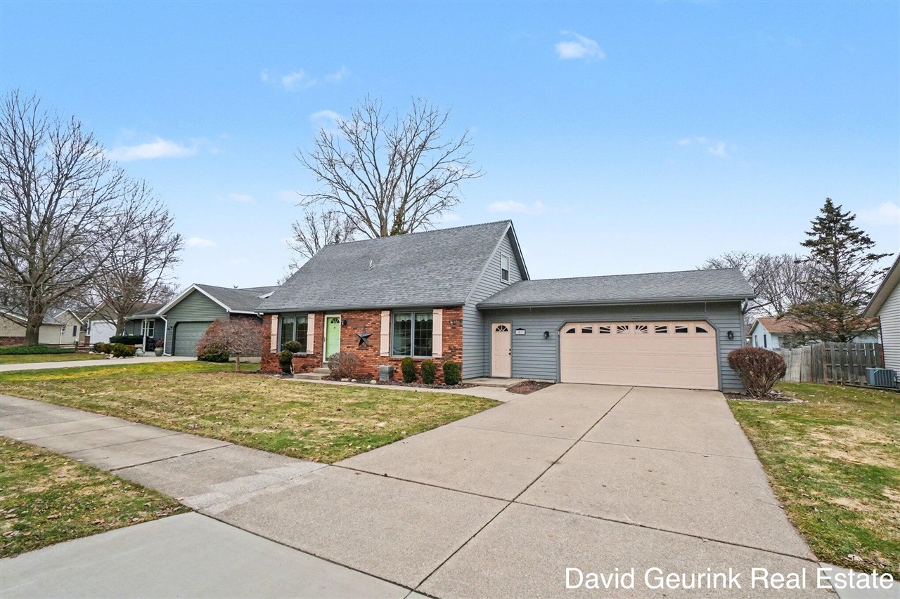 Holland, MI, 49423-3831