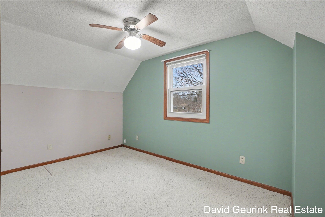 Holland, MI, 49423-3831