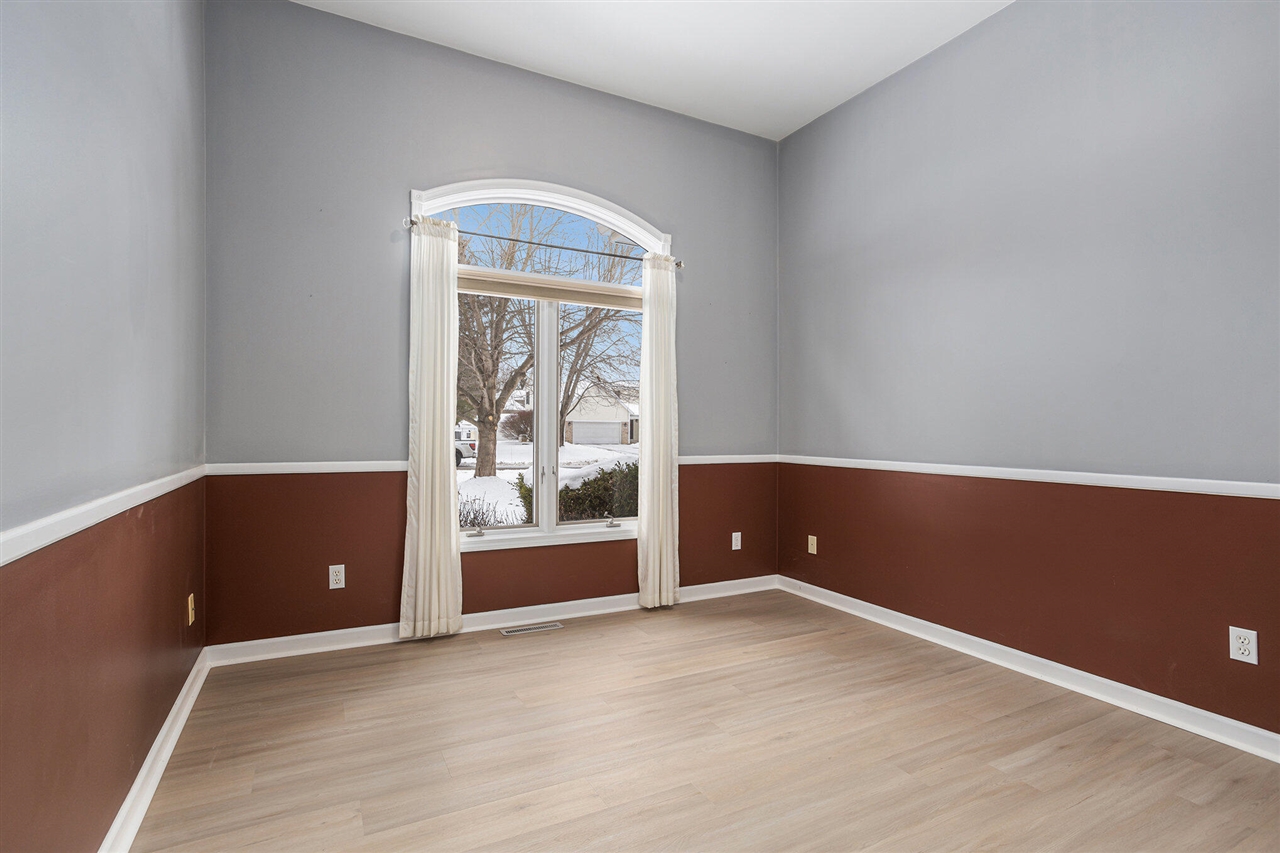 146 Steamburg Drive, East Leroy, MI, 49051-9783