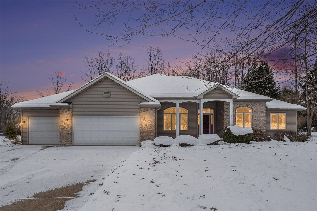 146 Steamburg Drive, East Leroy, MI, 49051-9783