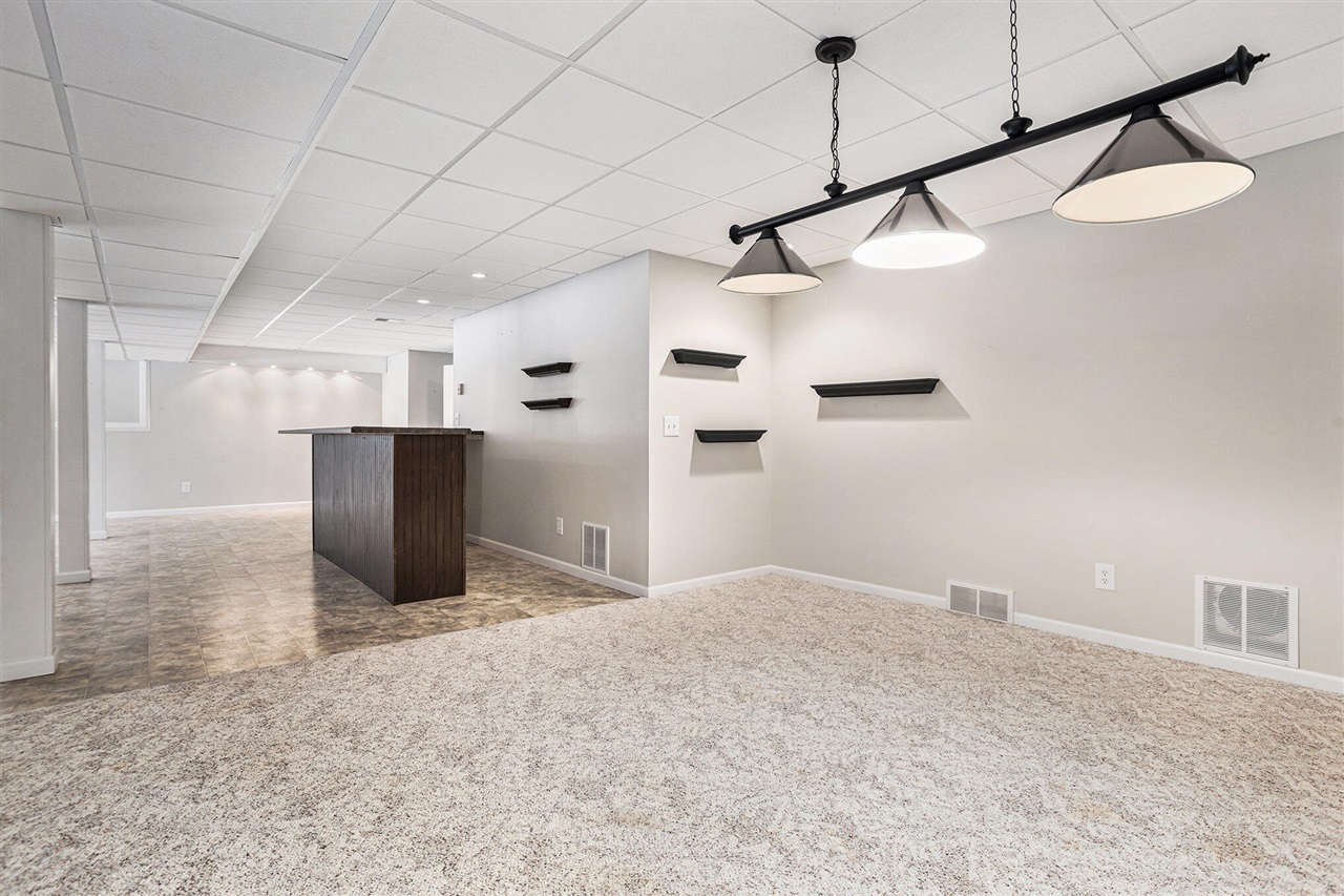 146 Steamburg Drive, East Leroy, MI, 49051-9783