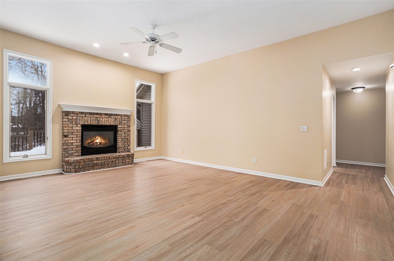 146 Steamburg Drive, East Leroy, MI, 49051-9783