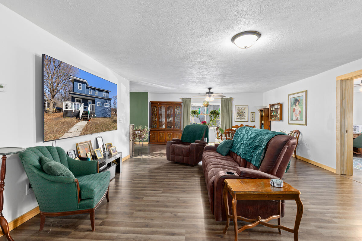 3rd image of 101 River Ct, Saint Louis, MI 48880 | MLS# 70517917