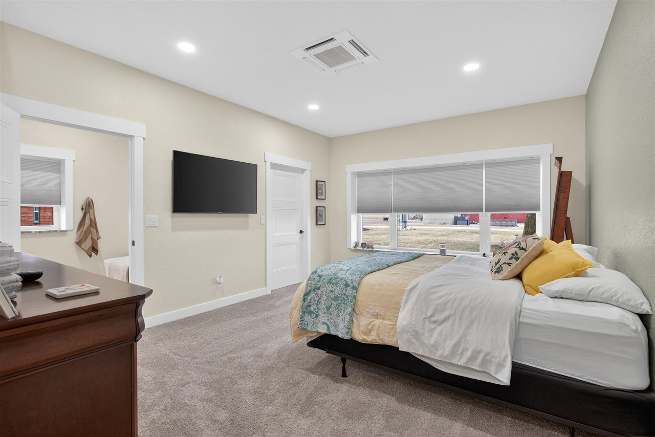 8700 E Mosherville Road, Horton, MI, 49246-9601