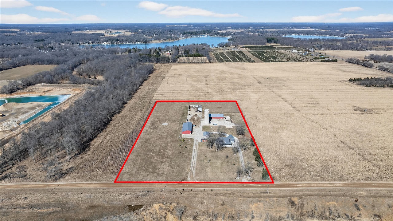 8700 E Mosherville Road, Horton, MI, 49246-9601