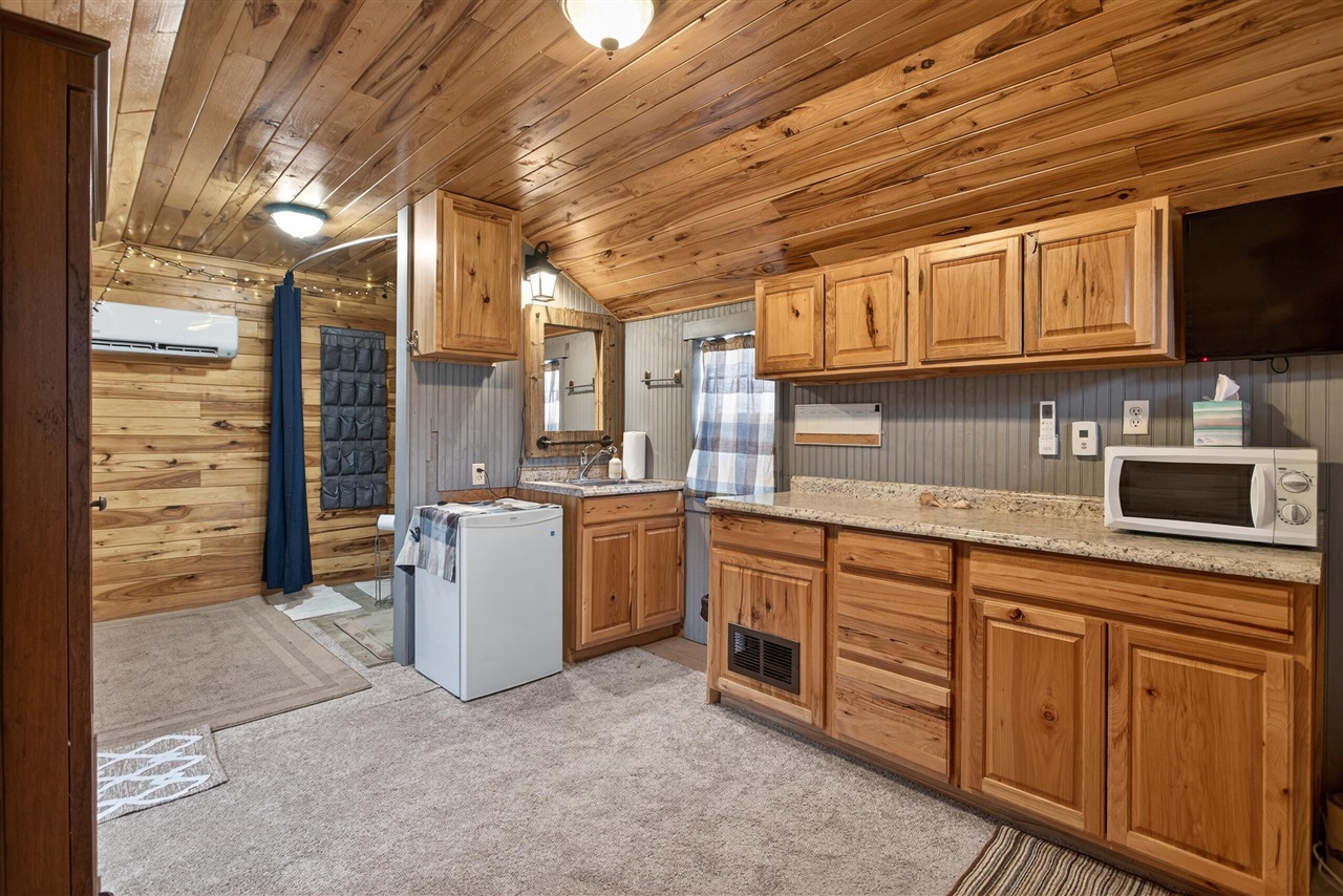 8700 E Mosherville Road, Horton, MI, 49246-9601