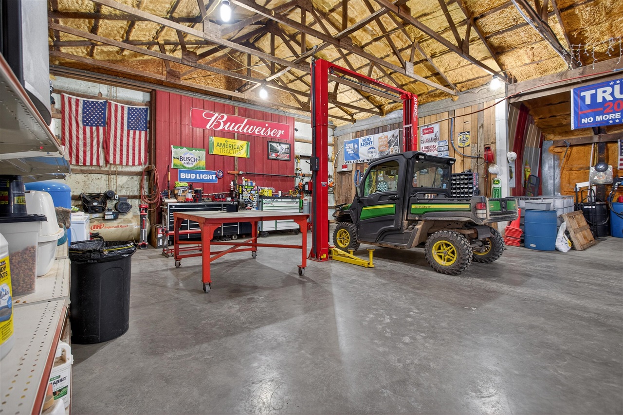 8700 E Mosherville Road, Horton, MI, 49246-9601