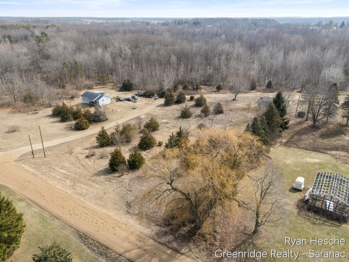 Homes for sale in Portland, MI | 9584 Butler Rd, Portland, MI 48875 | MLS# 70517936