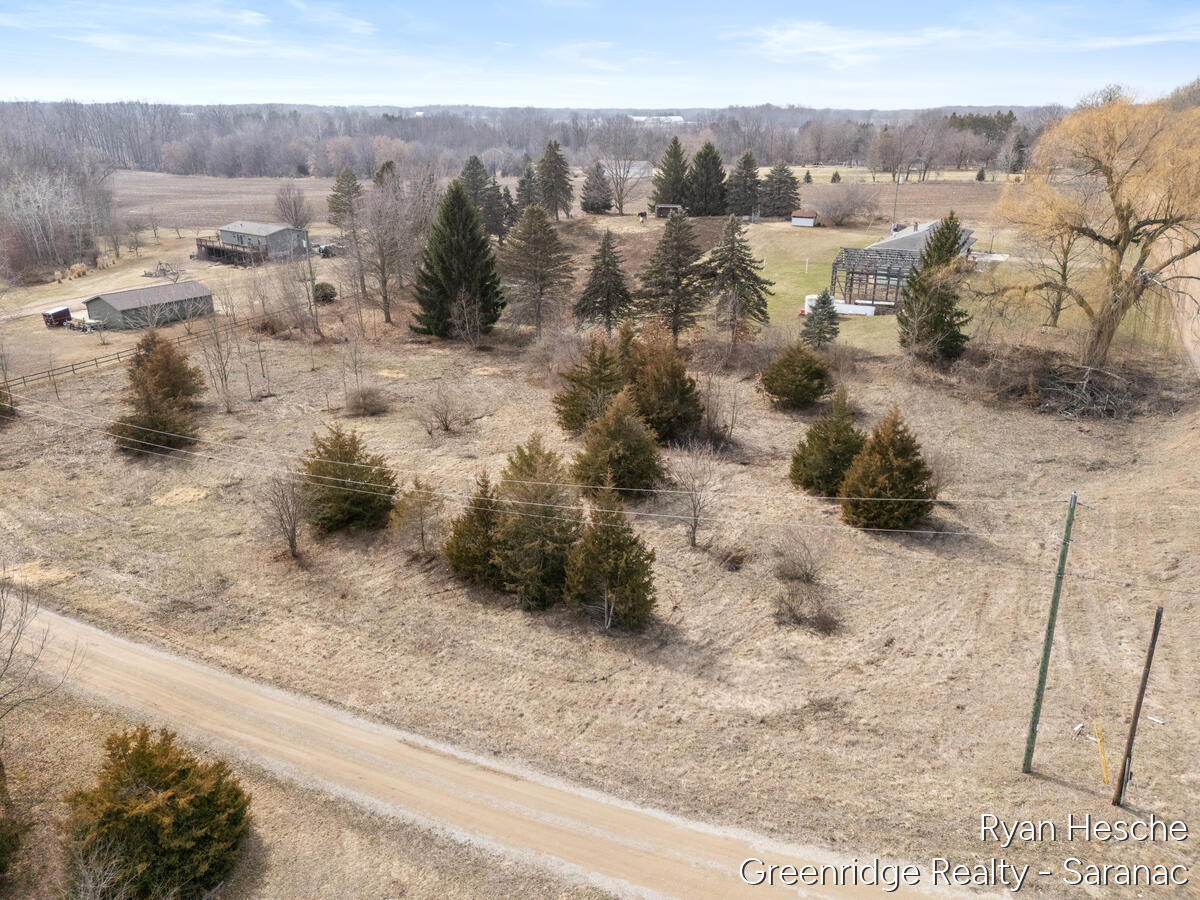 Homes for sale in Portland, MI | 9584 Butler Rd, Portland, MI 48875 | MLS# 70517936