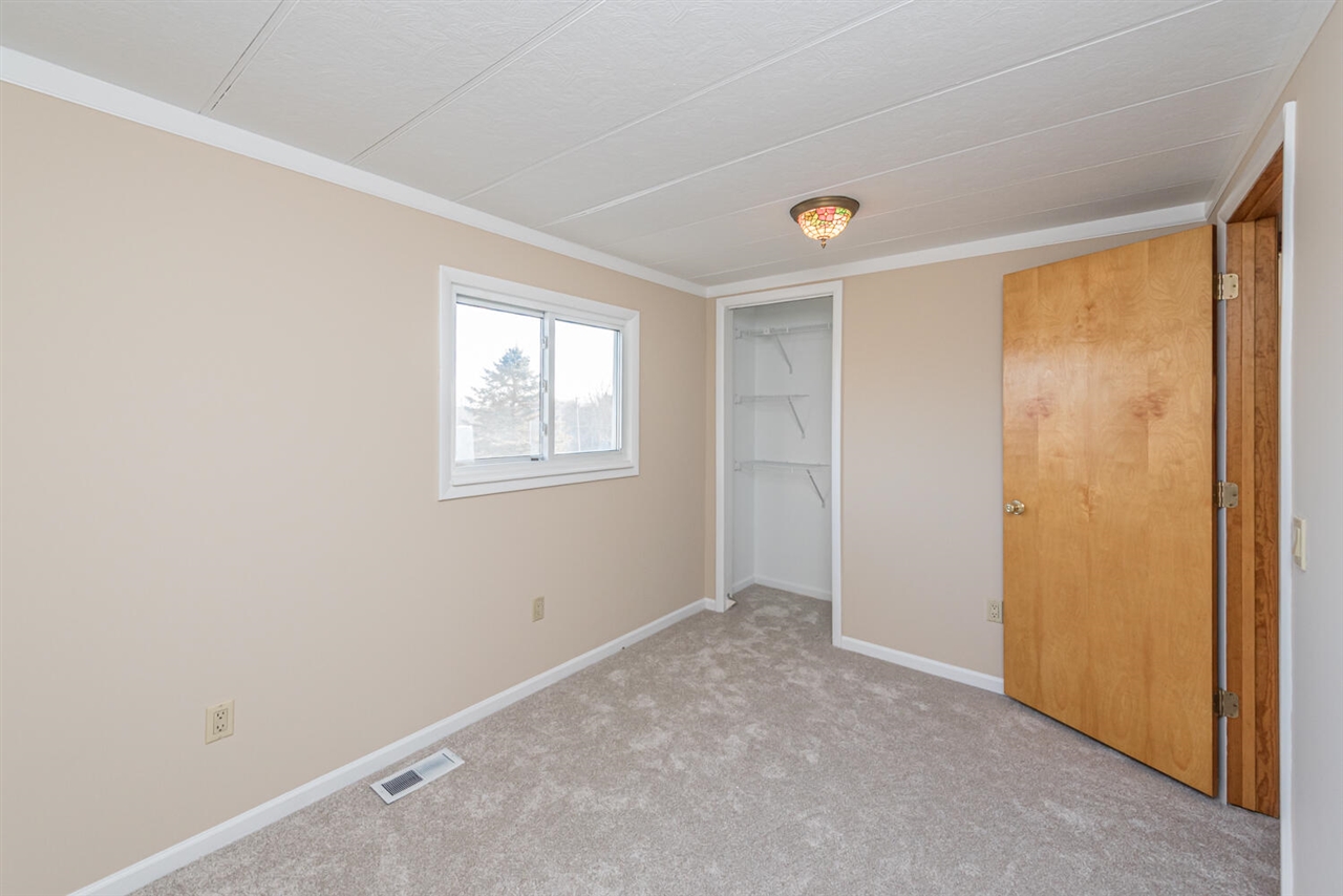 19820 Ivey Road, Chelsea, MI, 48118-9479