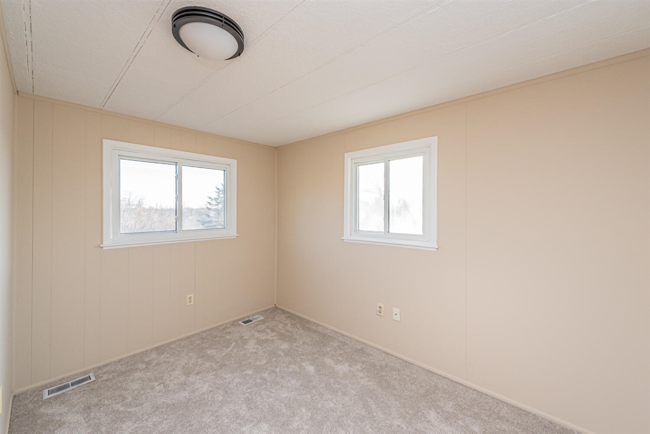 19820 Ivey Road, Chelsea, MI, 48118-9479