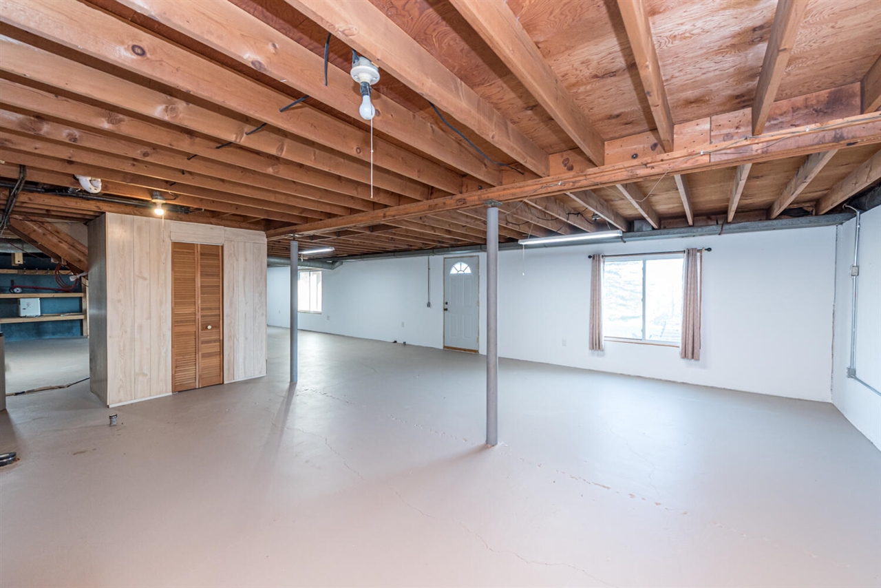 19820 Ivey Road, Chelsea, MI, 48118-9479