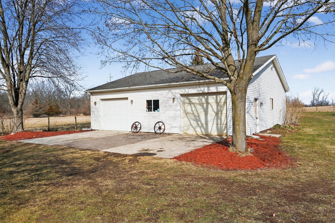 Jackson, MI, 49201-9379