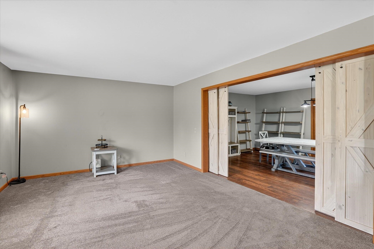 Jackson, MI, 49201-9379