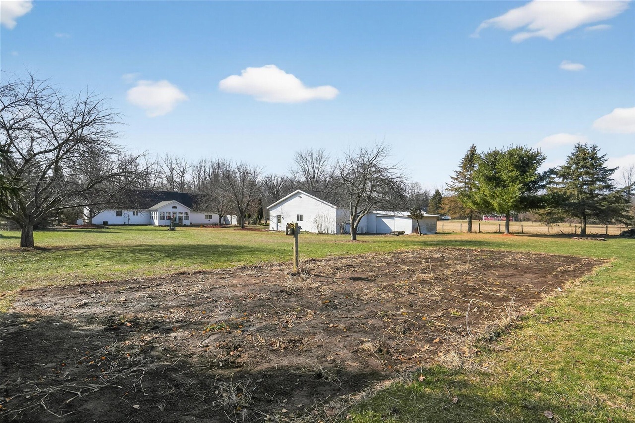 Jackson, MI, 49201-9379