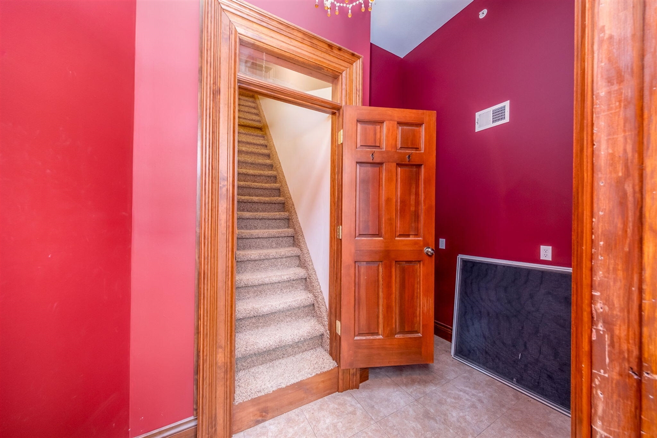 414 Maple Street, Big Rapids, MI, 49307