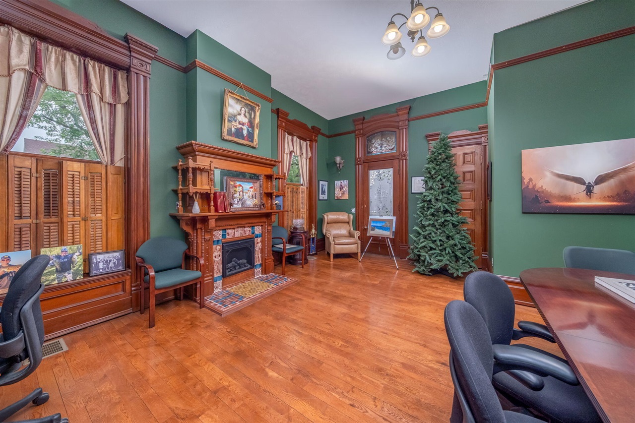 414 Maple Street, Big Rapids, MI, 49307