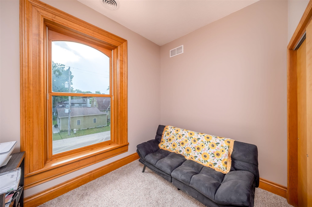 414 Maple Street, Big Rapids, MI, 49307