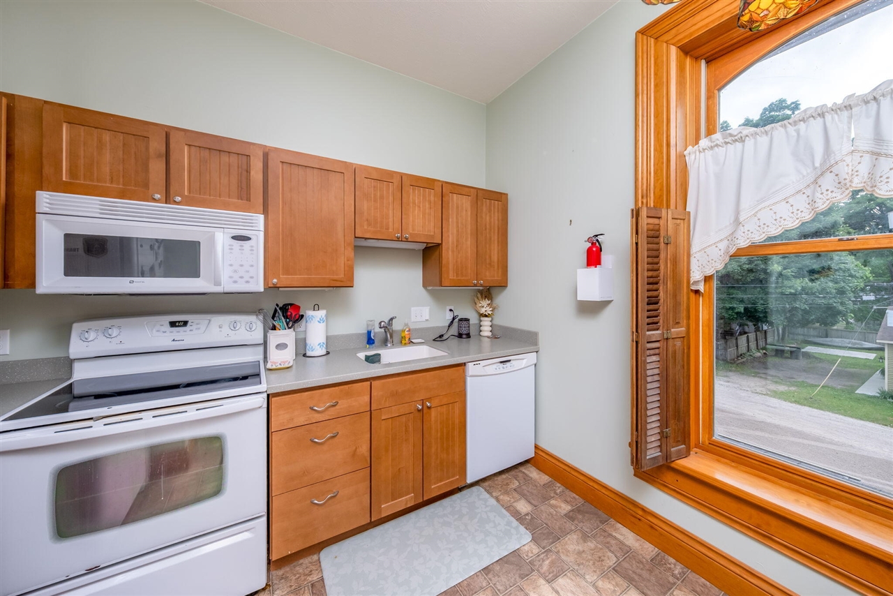 414 Maple Street, Big Rapids, MI, 49307