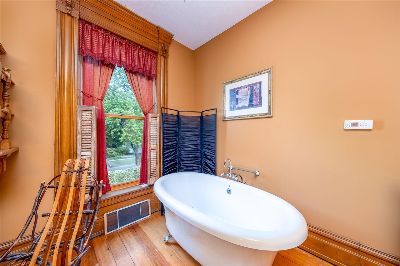 414 Maple Street, Big Rapids, MI, 49307