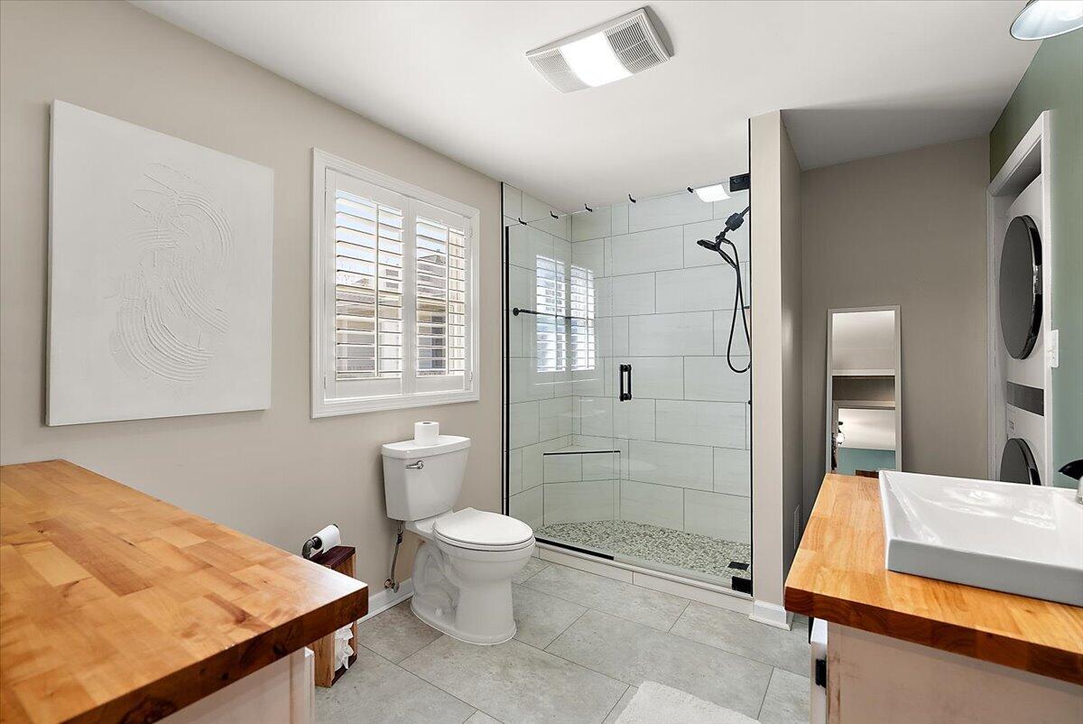 6185 E Dave Street, Newaygo, MI, 49337-8200