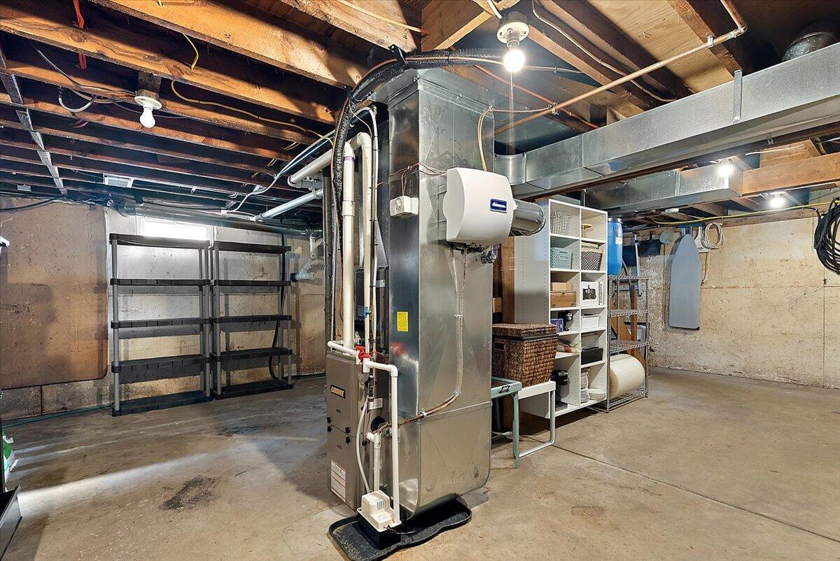 6185 E Dave Street, Newaygo, MI, 49337-8200