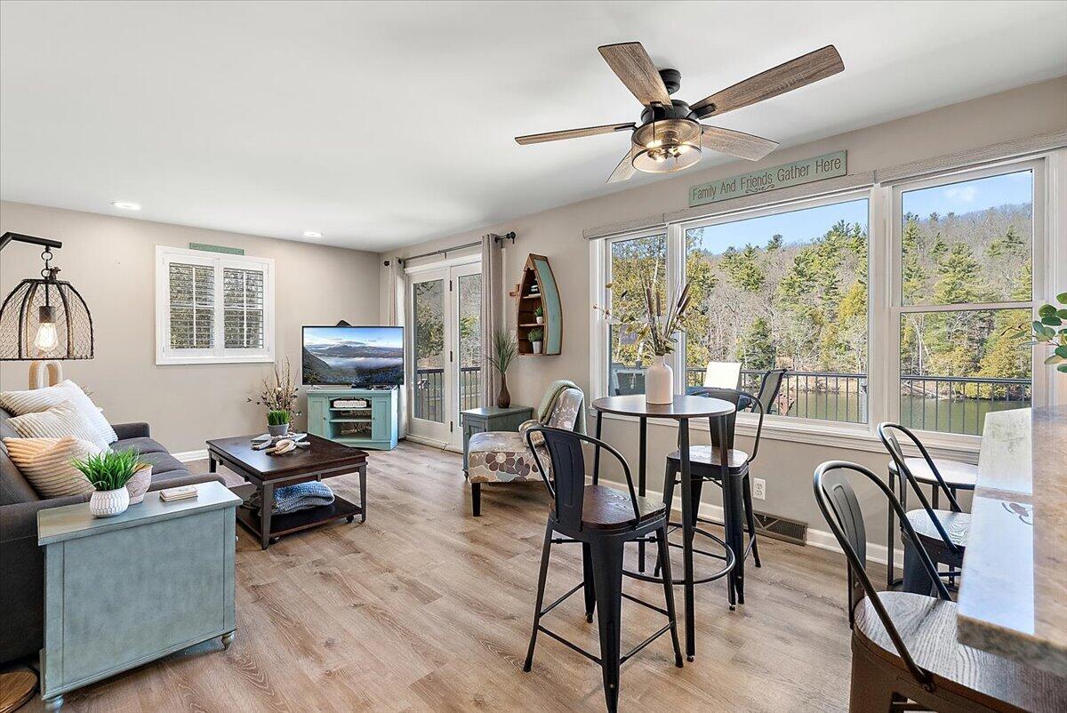 6185 E Dave Street, Newaygo, MI, 49337-8200