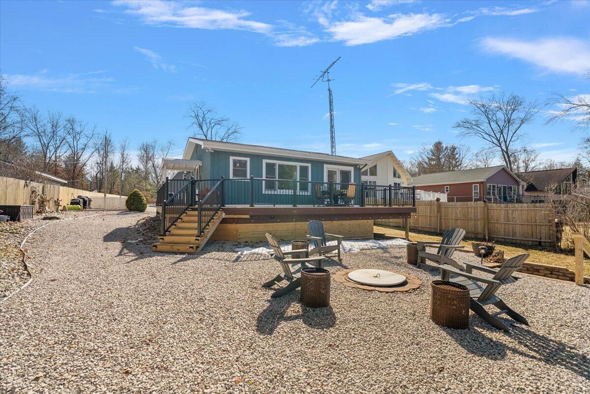 6185 E Dave Street, Newaygo, MI, 49337-8200