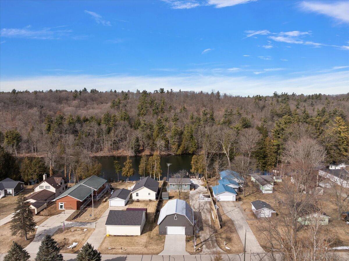 6185 E Dave Street, Newaygo, MI, 49337-8200