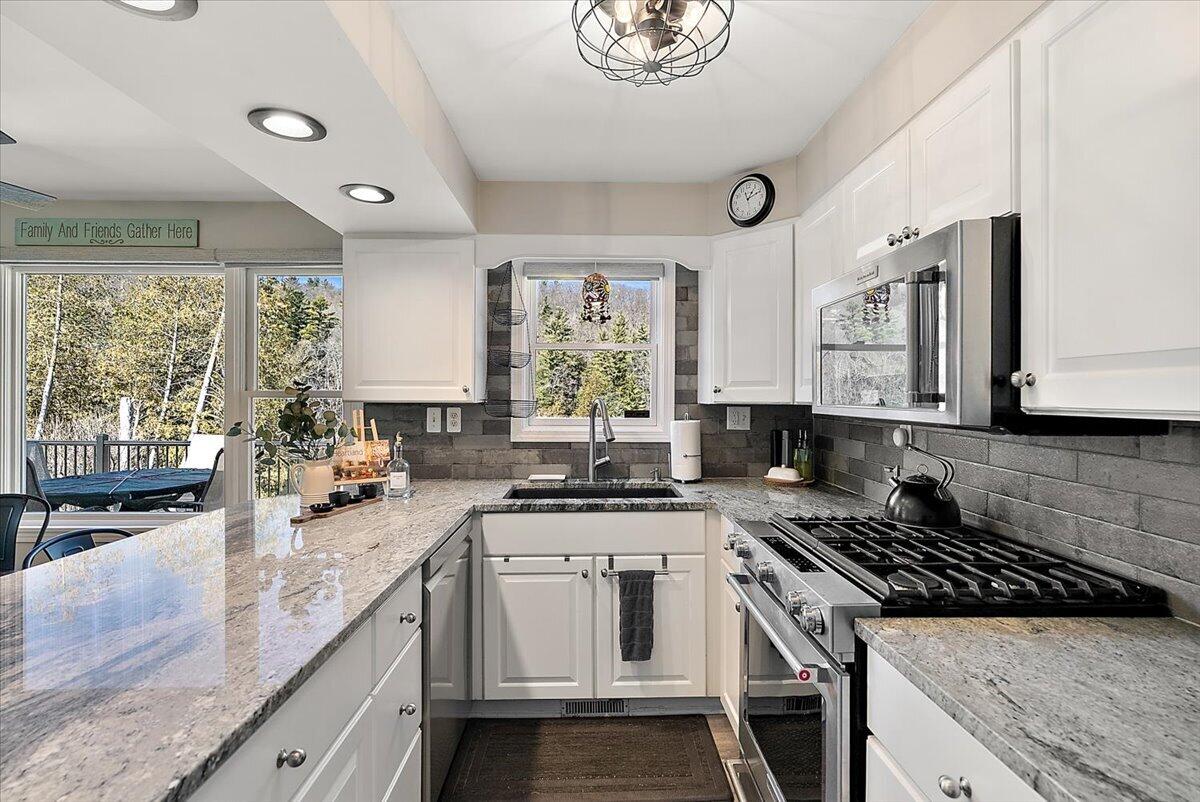 6185 E Dave Street, Newaygo, MI, 49337-8200