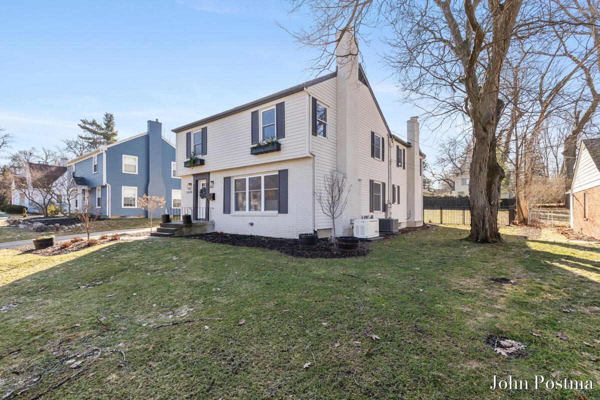 Homes for sale in East Grand Rapids, MI | 2544 Maplewood Dr, East Grand Rapids, MI 49506 | MLS# 70517986