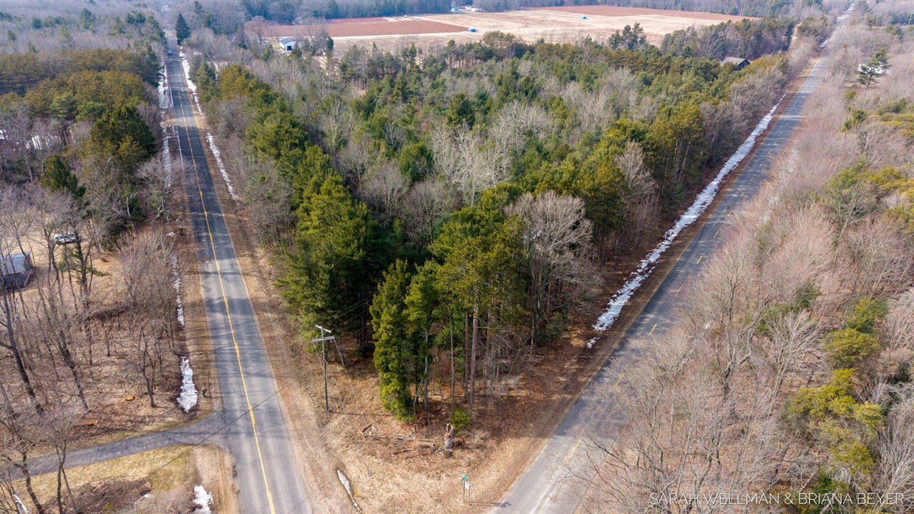 VL Hiawatha Drive, West Olive, MI, 49460-9756