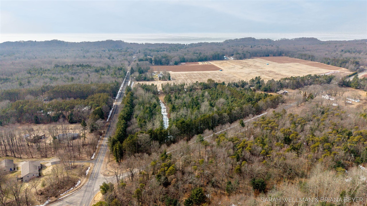 VL Hiawatha Drive, West Olive, MI, 49460-9756