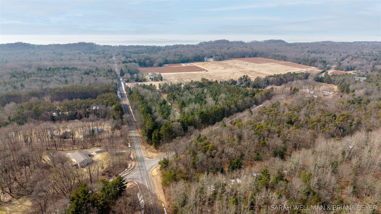 VL Hiawatha Drive, West Olive, MI, 49460-9756