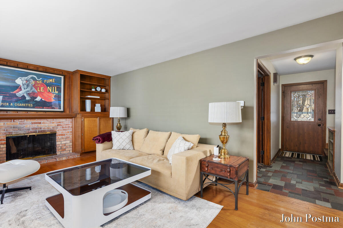 Homes for sale in East Grand Rapids, MI | 1753 Breton Rd, East Grand Rapids, MI 49506 | MLS# 70518008