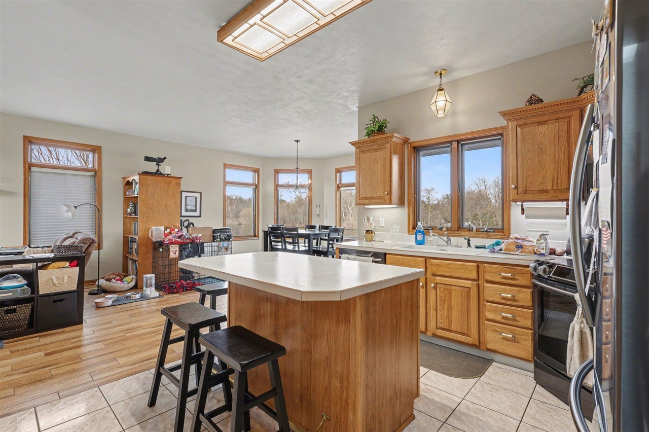 3694 142nd Avenue, Holland, MI, 49424-1267