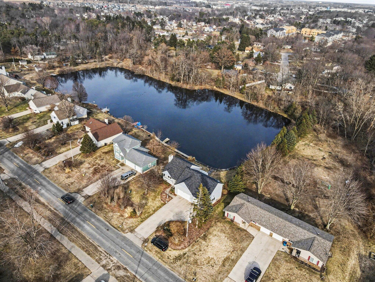 3694 142nd Avenue, Holland, MI, 49424-1267